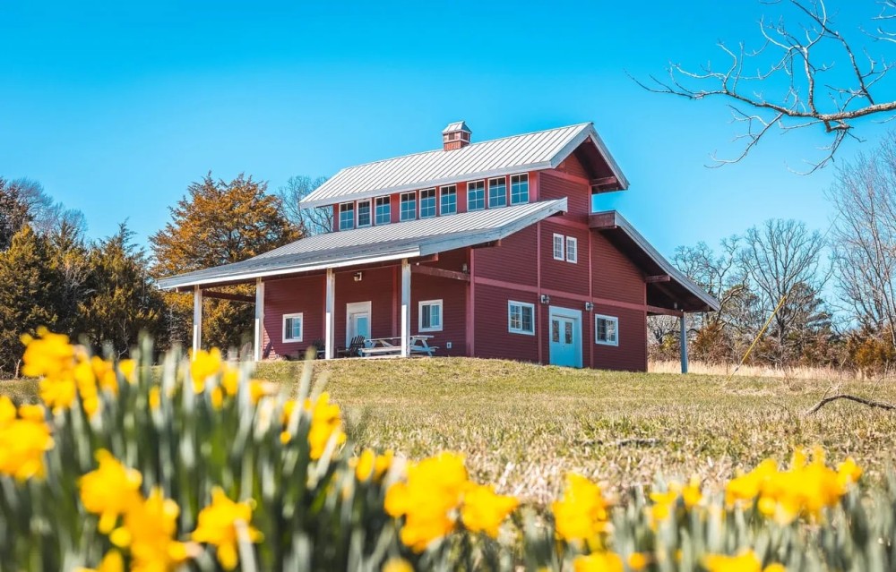 Red Barn Lodge-Tract 1 featured image