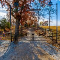 1 242 - Acres Operating Cattle Ranch 2 Houses Lake River 20 Ponds Shops Viola Ar images 3