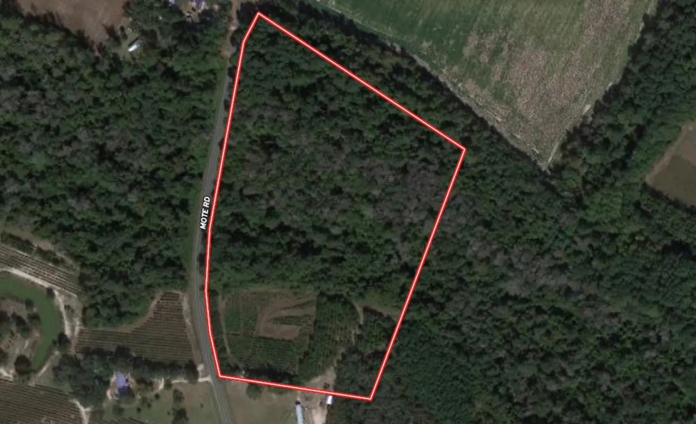 15.65 acres of Recreational and Hunting Land For Sale in Bladen County NC featured image