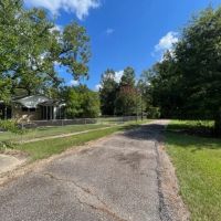 Home shop pool 9 Acres Angie LA images 2