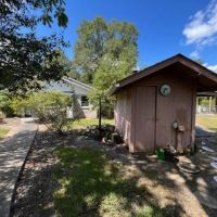 Home shop pool 9 Acres Angie LA images 5
