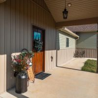 Immaculate Home on Golden 10 images 5