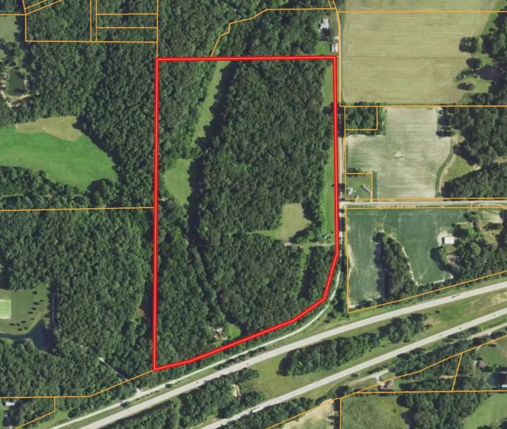11437 N 925th Street Effingham IL 62401 featured image