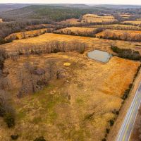 100 - Acres Cattle Farm Fenced Ponds Creek House Mountain View Arkansas