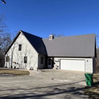 Beautiful Home on 70 Acres in Polk County Missouri