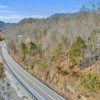 7.52 wooded acres located in Smith County Tennessee images 4