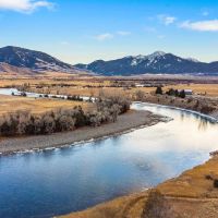 Yellowstone Riverbend images 2