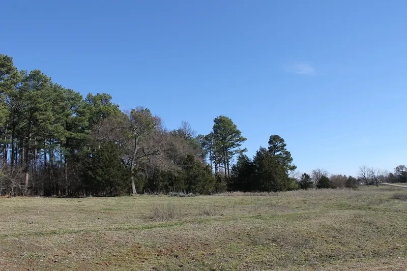 Quinton 123 Acres M L - RS featured image