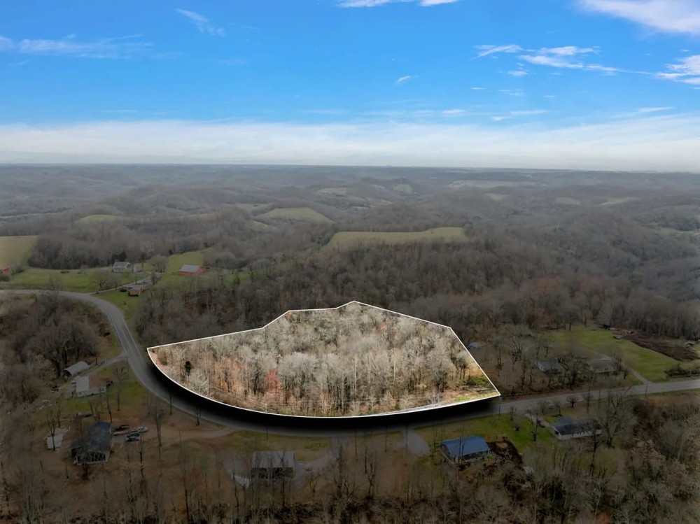 5.01 wooded acres located in Smith County Tennessee featured image
