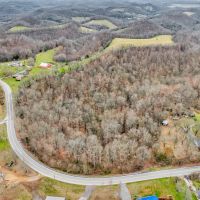 5.01 wooded acres located in Smith County Tennessee images 2
