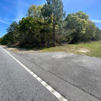 Hwy Frontage AgLand Great Hunting images 4