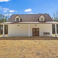 33 Acres with a Cabin in Holmes County MS