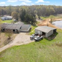 Home with Acreage in Avery images 5
