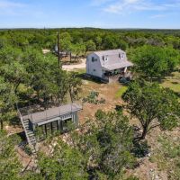 10 Acres in Hays County