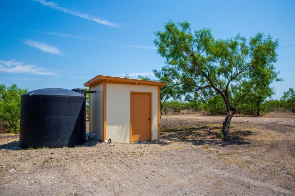 Crazy Ocho Ranch featured image