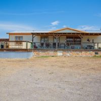 Crazy Ocho Ranch images 2