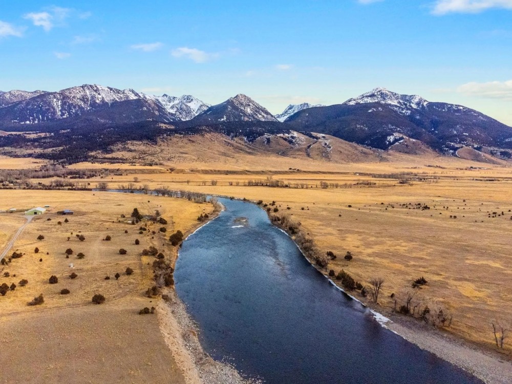 Yellowstone Riverbend featured image
