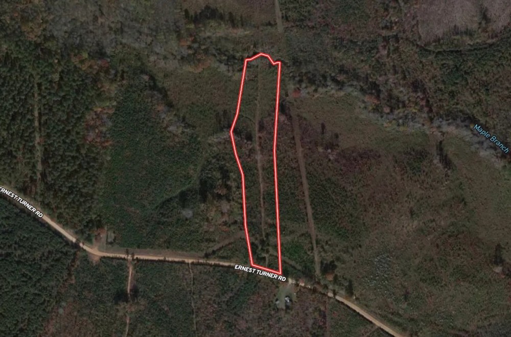 5.30 acres of Creek Front Recreational and Hunting Land For Sale in Warren County NC featured image