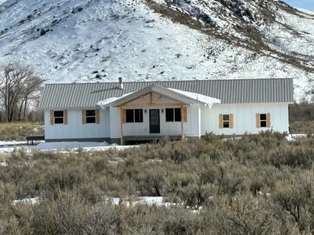 Mackay ID 13.75 Acres With a New Home featured image