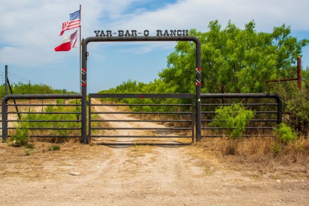 Yar-Bar-O Ranch featured image
