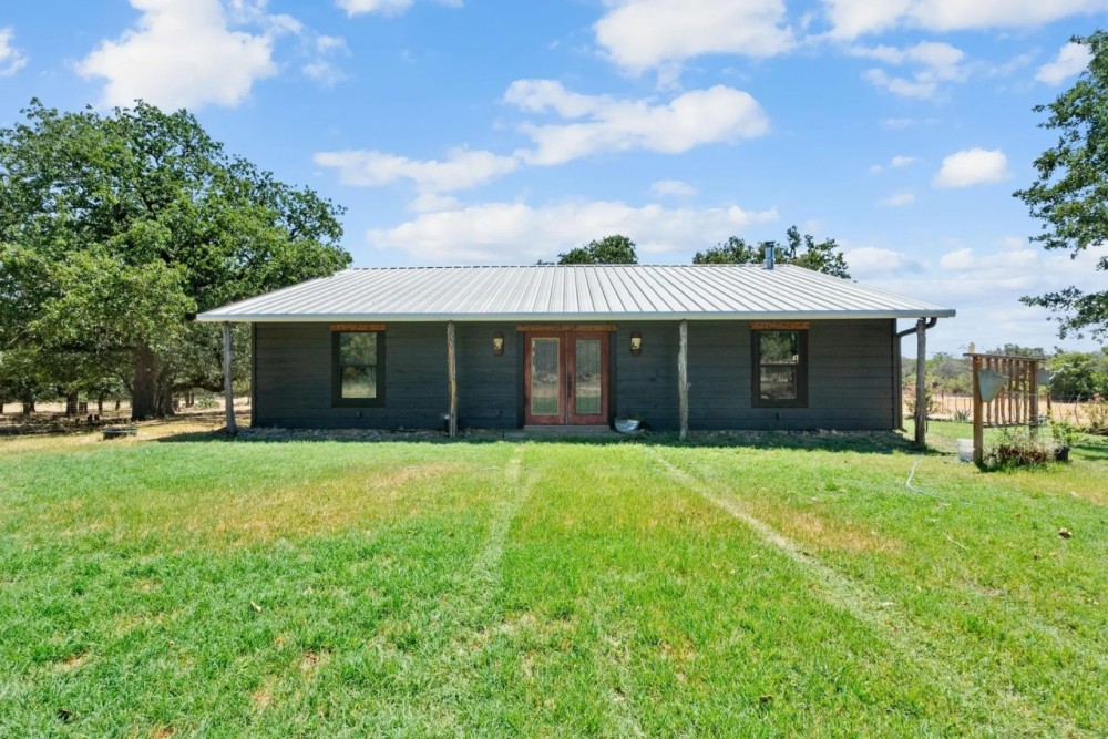 491 CR 458 De Leon Texas 76444 featured image
