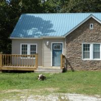2 STORY HOME WALKING DISTANCE TO DALE HOLLOW LAKE images 2