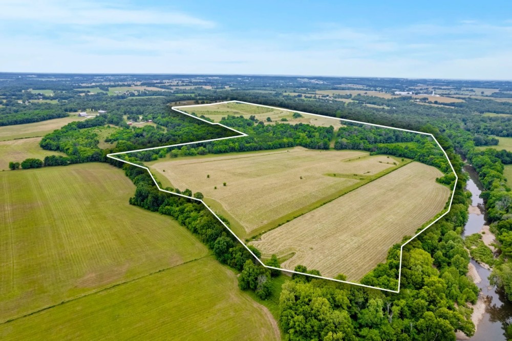 000 East 530th Road Pleasant Hope MO 65725 featured image