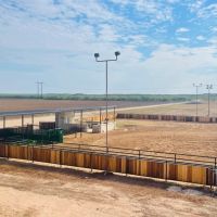 610 - Acres with 3 Homes Indoor pool Arena High fenced Excellent Horse Facilities images 2