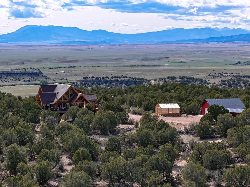 Mustang Mesa Retreat featured image