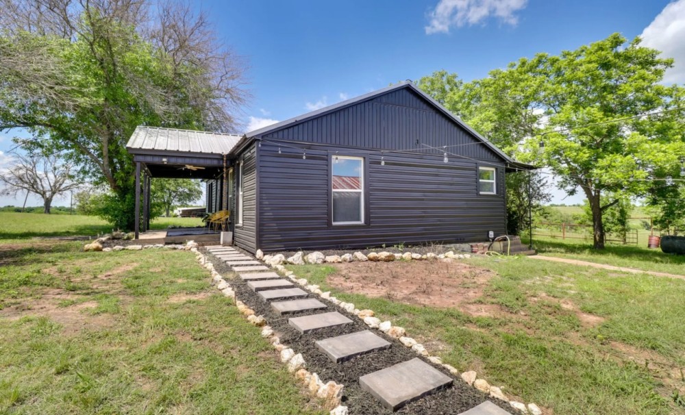 Lorena Starlite Ranch featured image