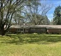 27.78 Acres with a Home in Claiborne County at 13137 Old Port Gibson Road in Utica MS images 3