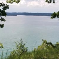 Beaver Lake 76 acres Land w Waterfront Private Boat Dock images 2