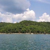 Beaver Lake 76 acres Land w Waterfront Private Boat Dock images 5