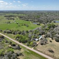 1218 CR 222 Weimar TX