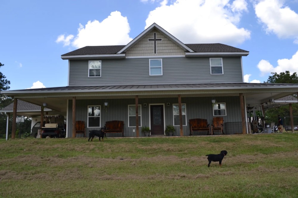 Beautiful Country Living on Damascus Rd. Honoraville Al. BACK ON THE MARKET featured image