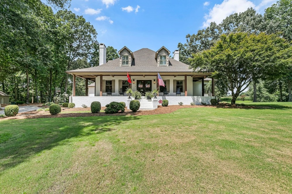 Country Home Acreage in TN featured image