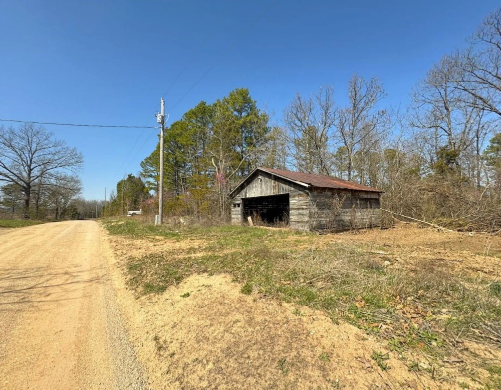 Affordable All Wooded Tract With Gentle Terrain In Southern MO featured image