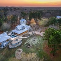 Lawless Acres images 3