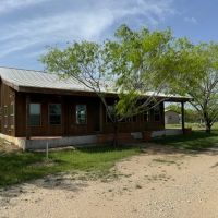820 County Road 329 High Fence Ranch