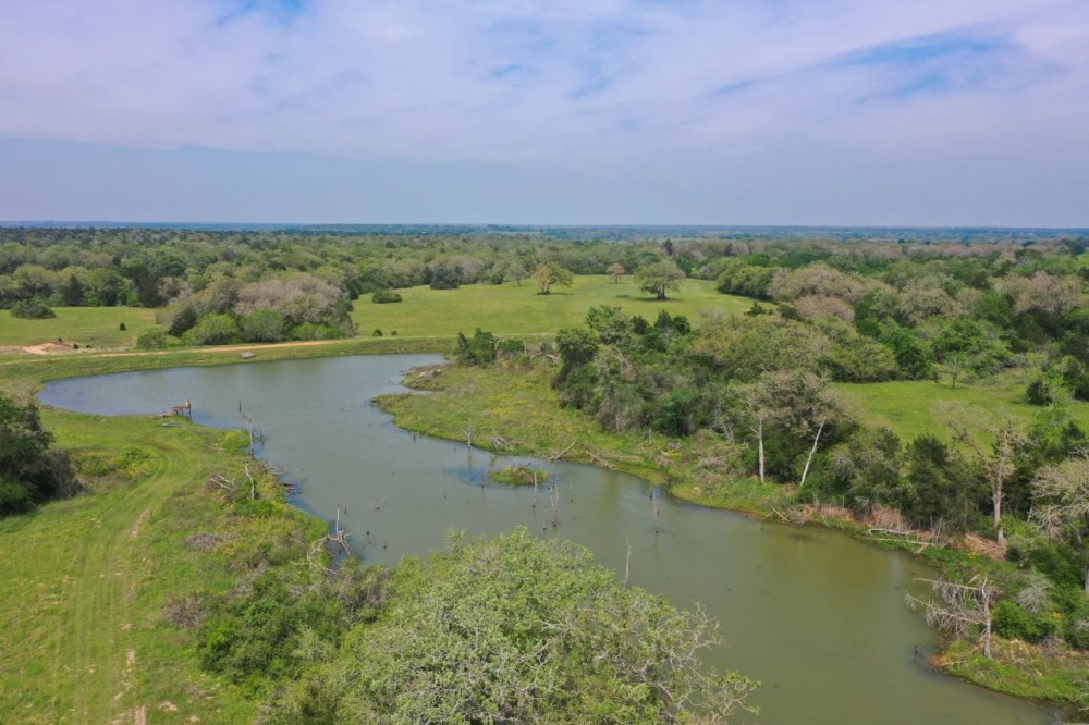 Lago Vista Ranch featured image