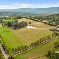 Convenient Country Estate images 4