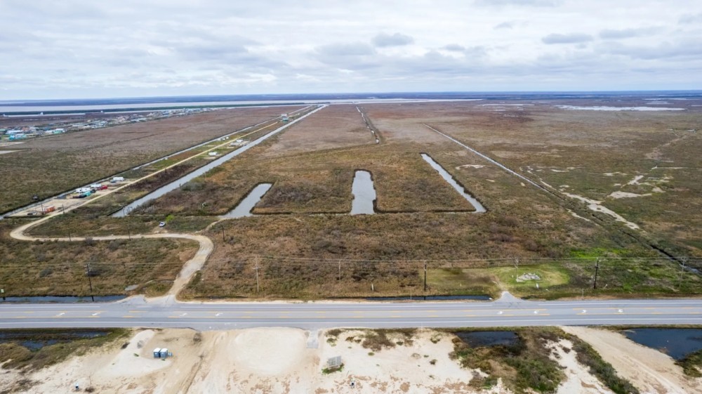 - 41 acres in 000 4th St. Gilchrist TX 77617 featured image