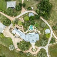Burrow Guadalupe River Ranch images 4