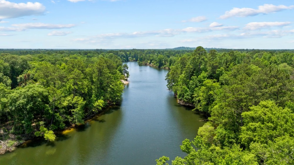 Private Riverfront Lodge featured image