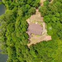 Private Riverfront Lodge images 2