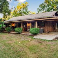 Rustic Home on 11.5 Acres in Catahoula Parish LA