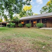Rustic Home on 11.5 Acres in Catahoula Parish LA images 2