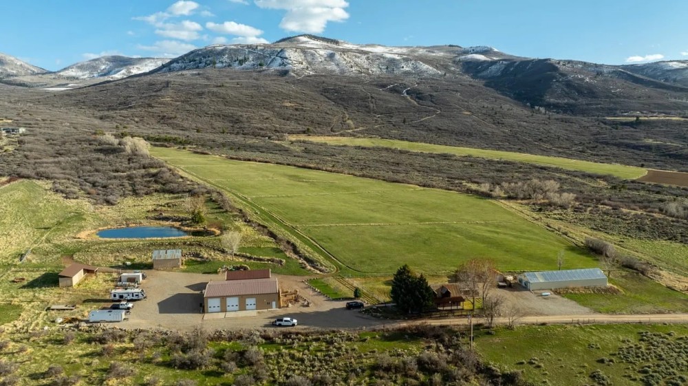 Holmes Mesa Ranch Parachute Colorado featured image