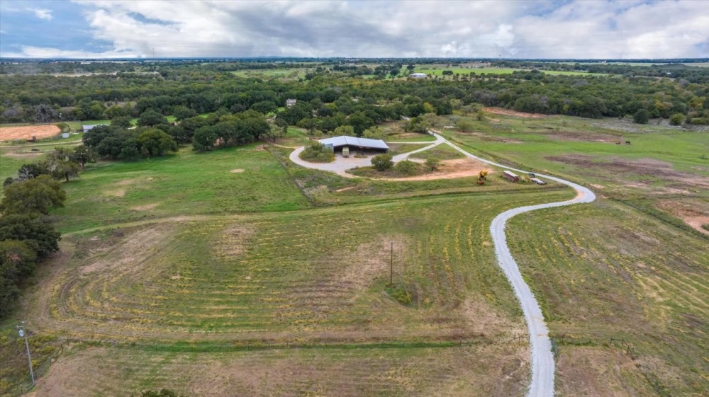 492 CR 458 De Leon Texas 76444 featured image