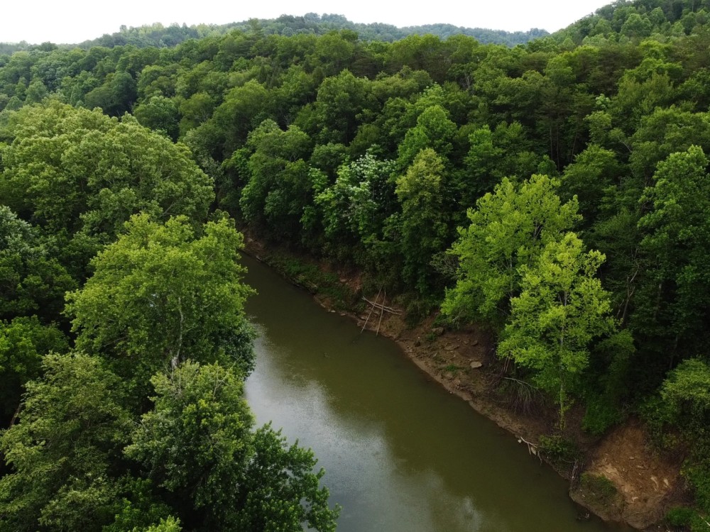 Recreational Land in Kentucky with River Frontage Near Red River Gorge featured image